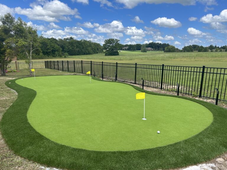 Artificial Putting Green